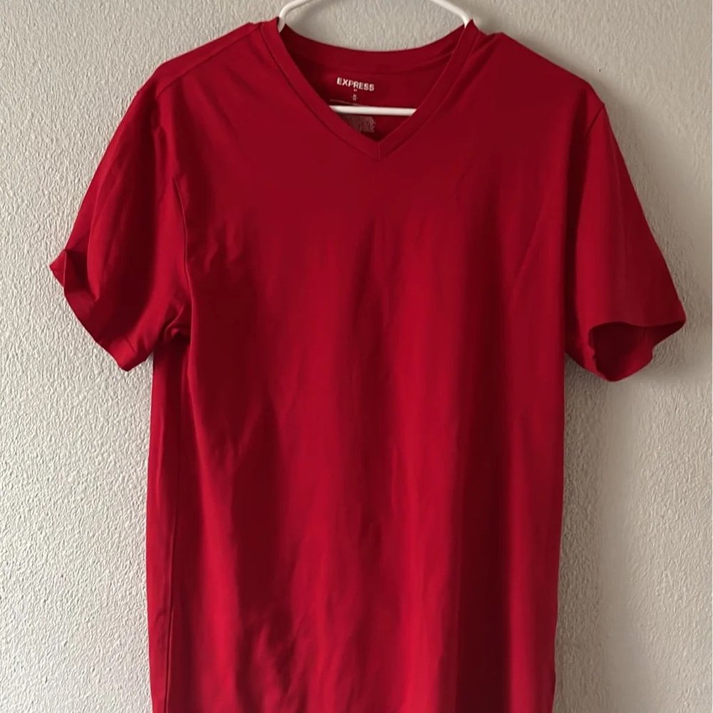 men's t-shirt